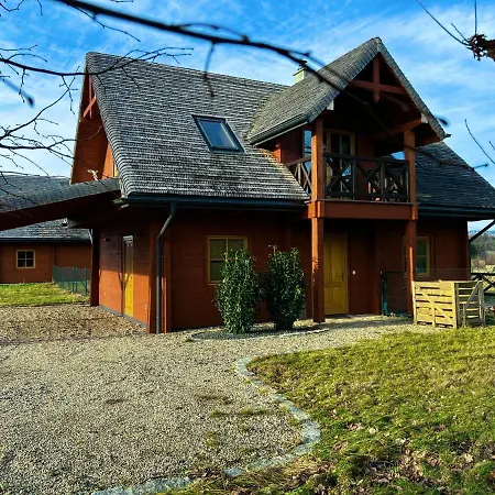 80 Holiday home *