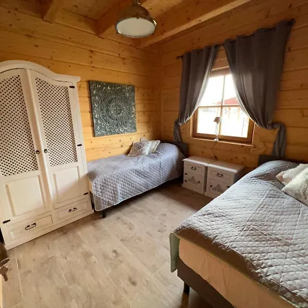 80 * Wolimierz